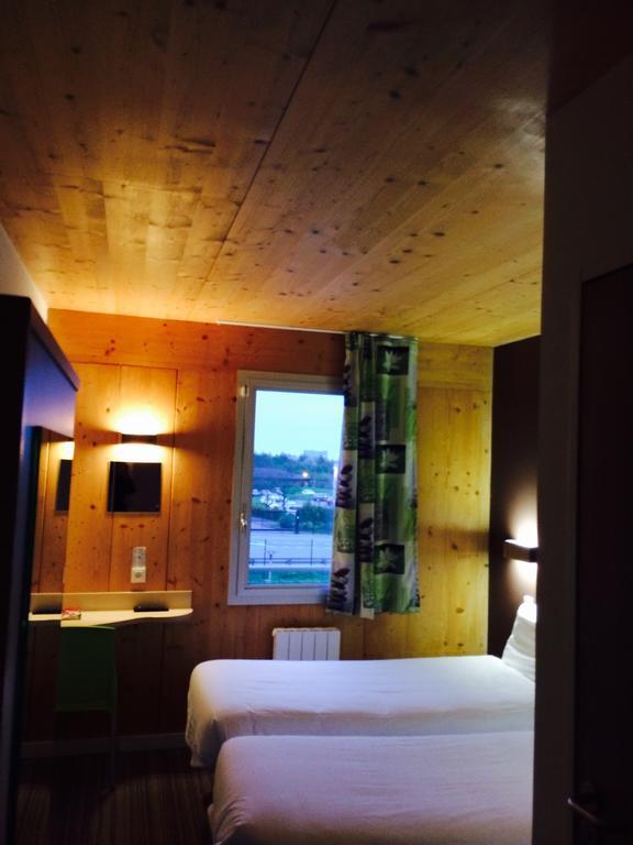 Fasthotel Dunkerque Grande-Synthe Room photo